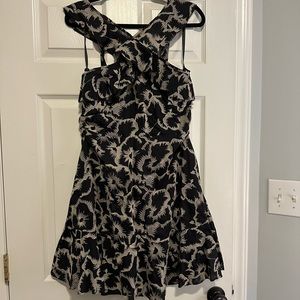Banana republic cocktail black dress with cross strap halter size 8